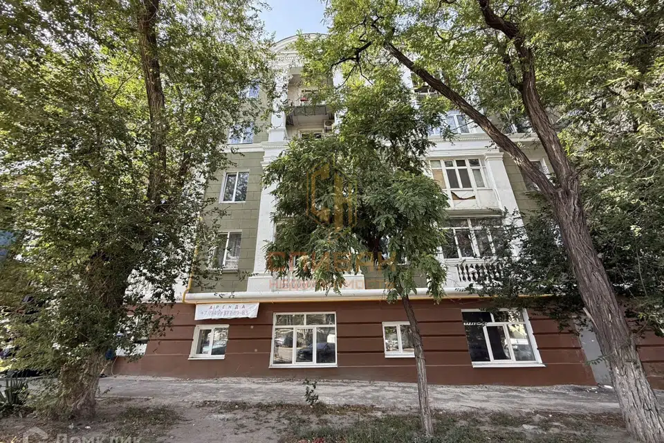 Сдаётся помещение своб. назначения, 303.8 м²
