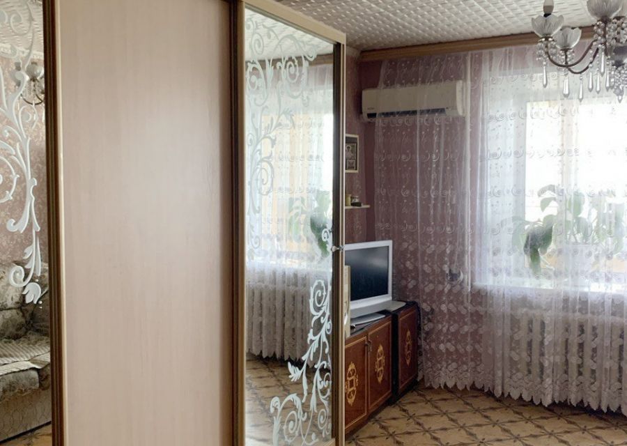 Продаётся 2-комнатная квартира, 49.6 м²