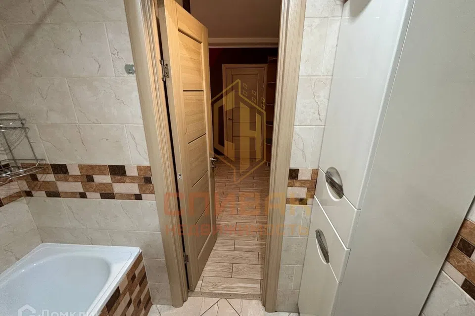 Продаётся 3-комнатная квартира, 57.7 м²