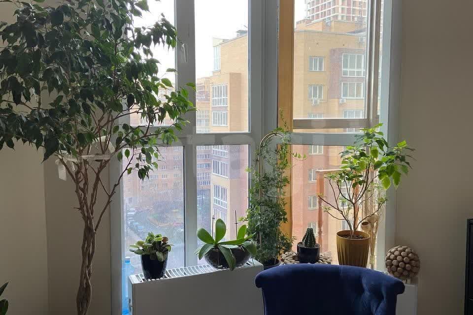 Продаётся 1-комнатная квартира, 42 м²