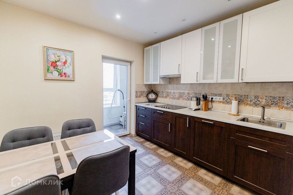 Сдаётся 2-комнатная квартира, 62 м²