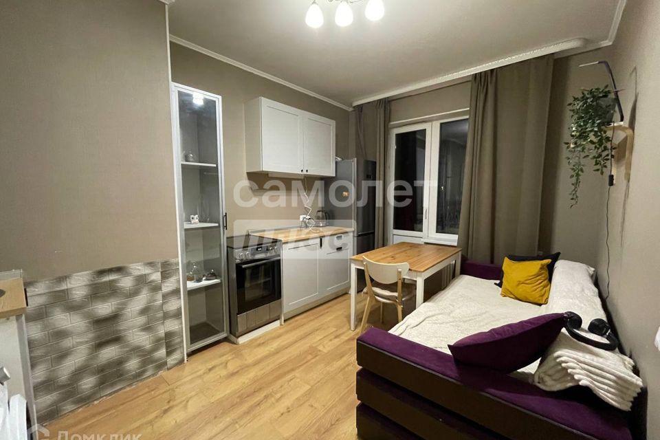 Сдаётся 1-комнатная квартира, 38 м²