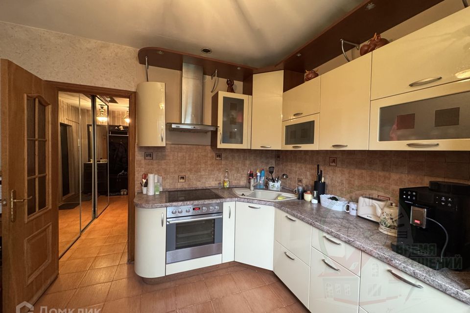 Продаётся 3-комнатная квартира, 77.9 м²