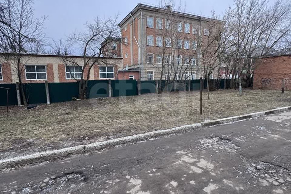 Продаётся 2-комнатная квартира, 55.8 м²