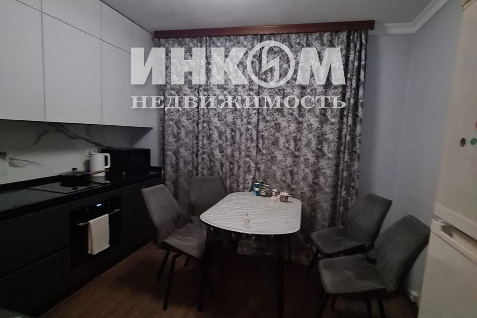 Продаётся 3-комнатная квартира, 74.5 м²