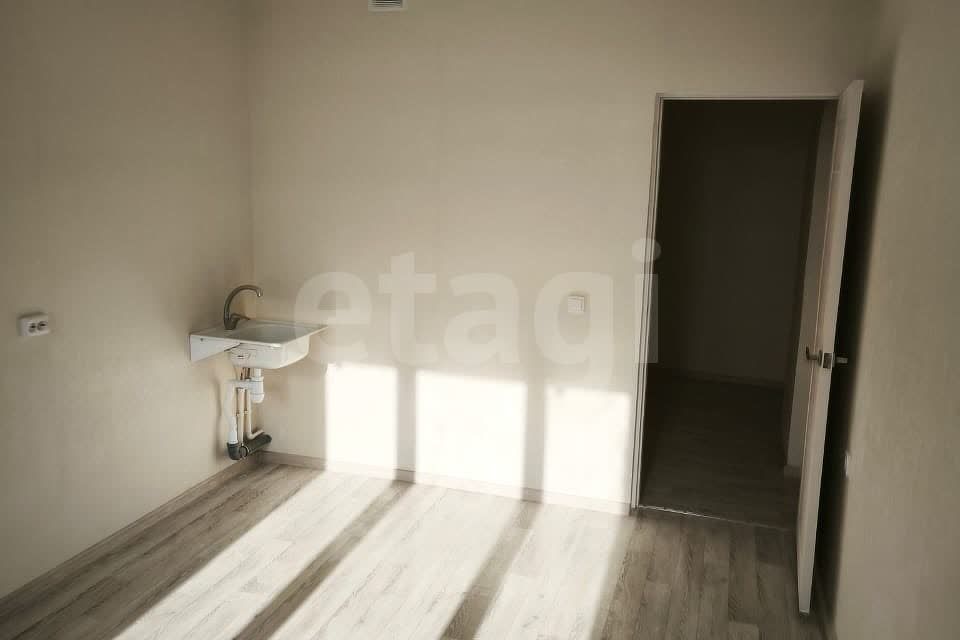Продаётся 1-комнатная квартира, 46.1 м²