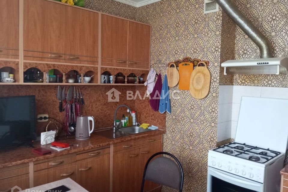 Продаётся 2-комнатная квартира, 57.6 м²