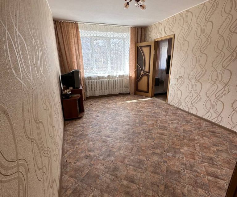 Продаётся 3-комнатная квартира, 51.4 м²