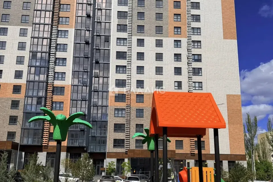 Продаётся 2-комнатная квартира, 52.74 м²