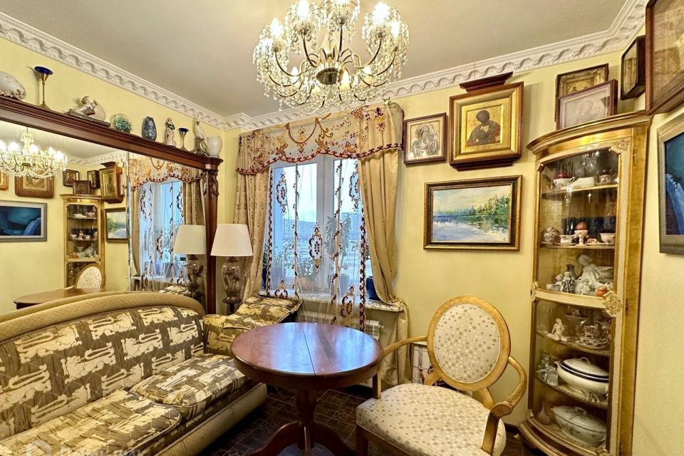 Продаётся 1-комнатная квартира, 42.5 м²