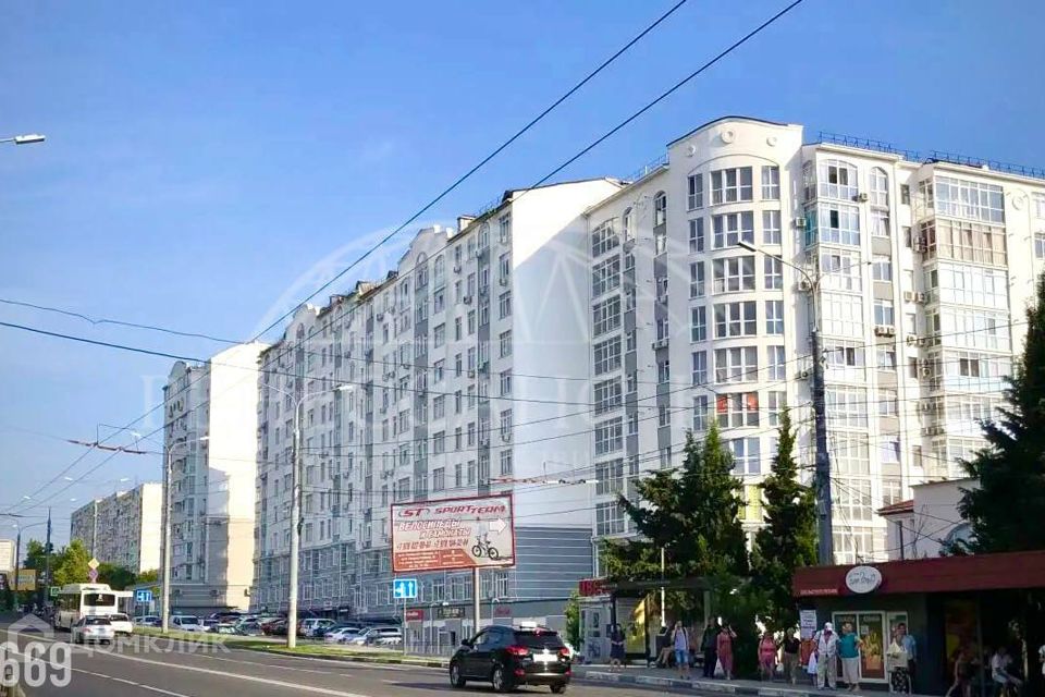Продаётся 2-комнатная квартира, 66.4 м²