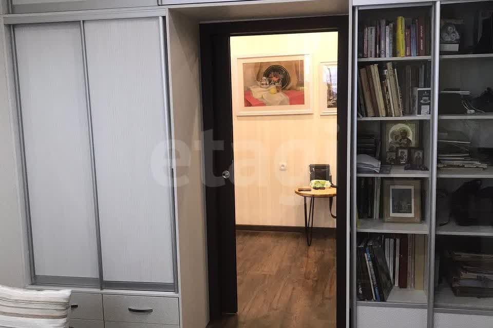 Продаётся 2-комнатная квартира, 55.3 м²