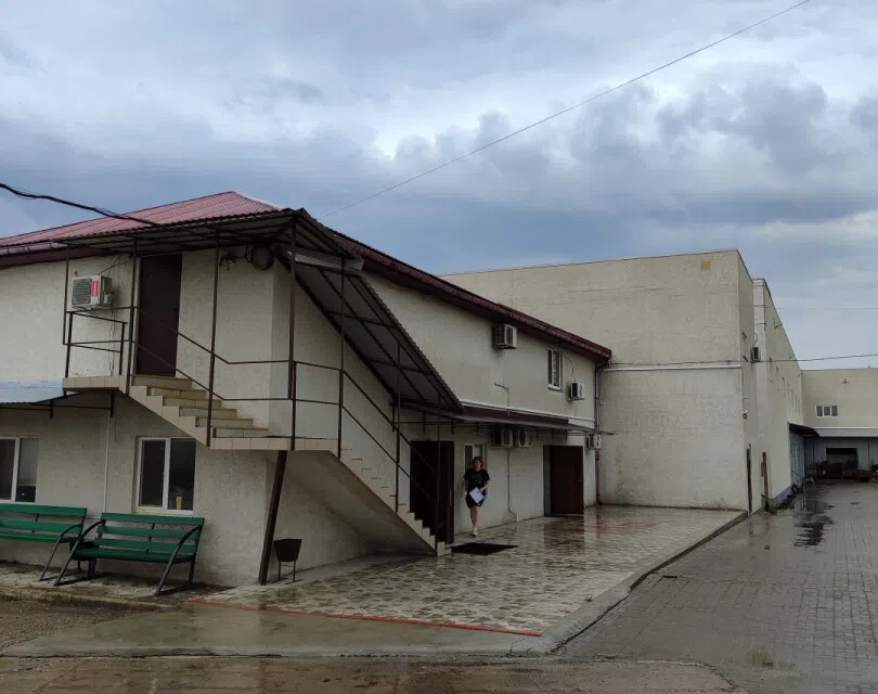 Сдаётся помещение своб. назначения, 1600 м²