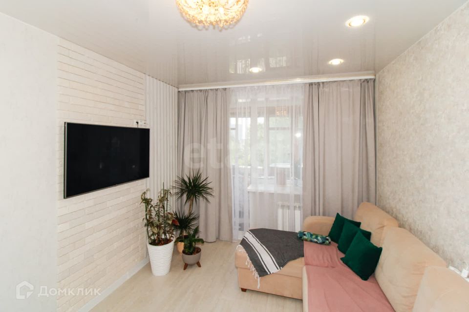 Продаётся 2-комнатная квартира, 42.6 м²