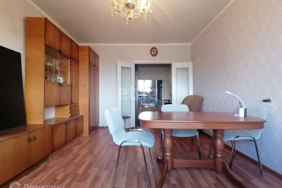 Продаётся 3-комнатная квартира, 62.8 м²