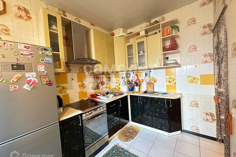 Продаётся 3-комнатная квартира, 70.4 м²
