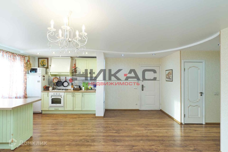 Продаётся 3-комнатная квартира, 71 м²