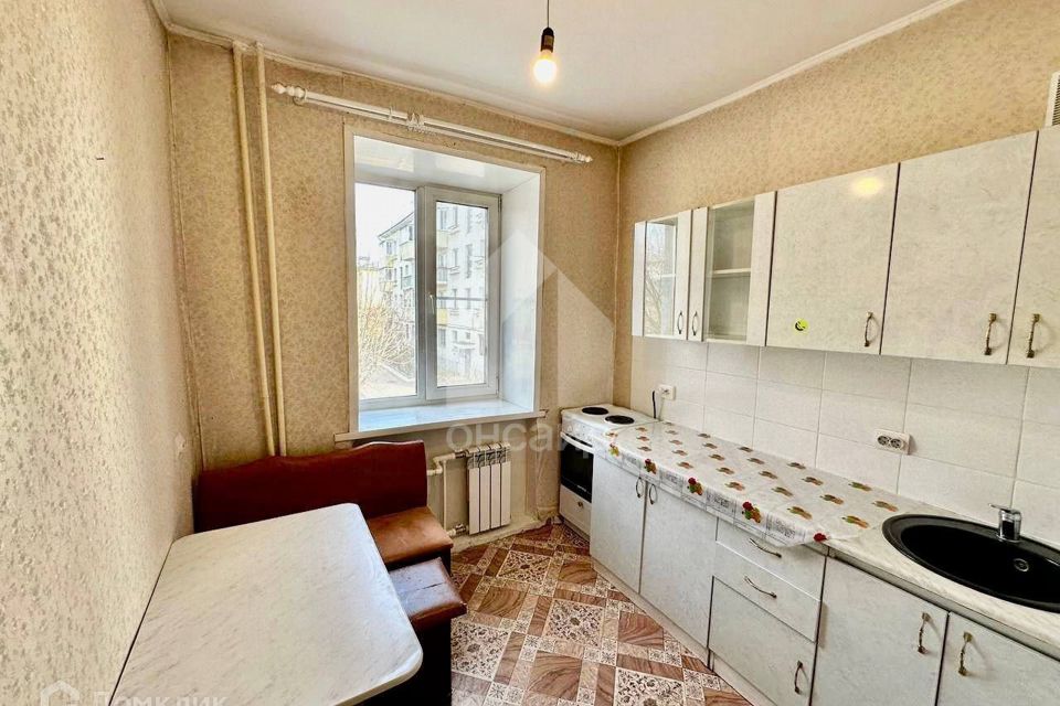 Продаётся 3-комнатная квартира, 52.9 м²