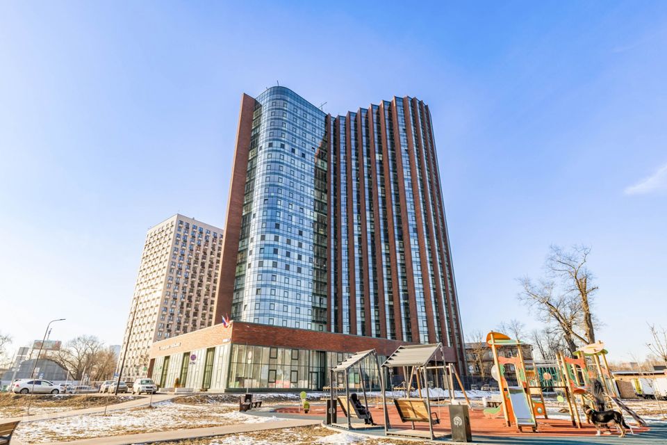 Продаётся 3-комнатная квартира, 100 м²