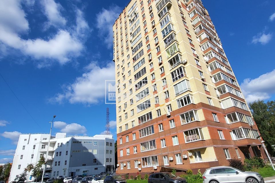 Сдаётся 2-комнатная квартира, 67 м²