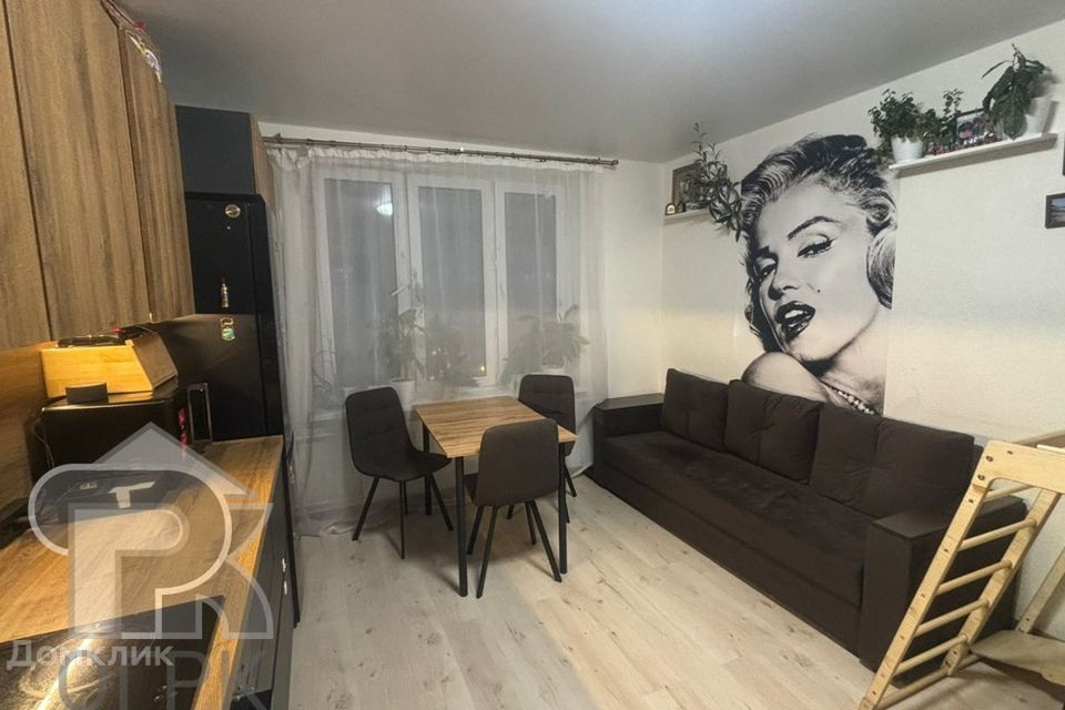 Продаётся 3-комнатная квартира, 56.5 м²