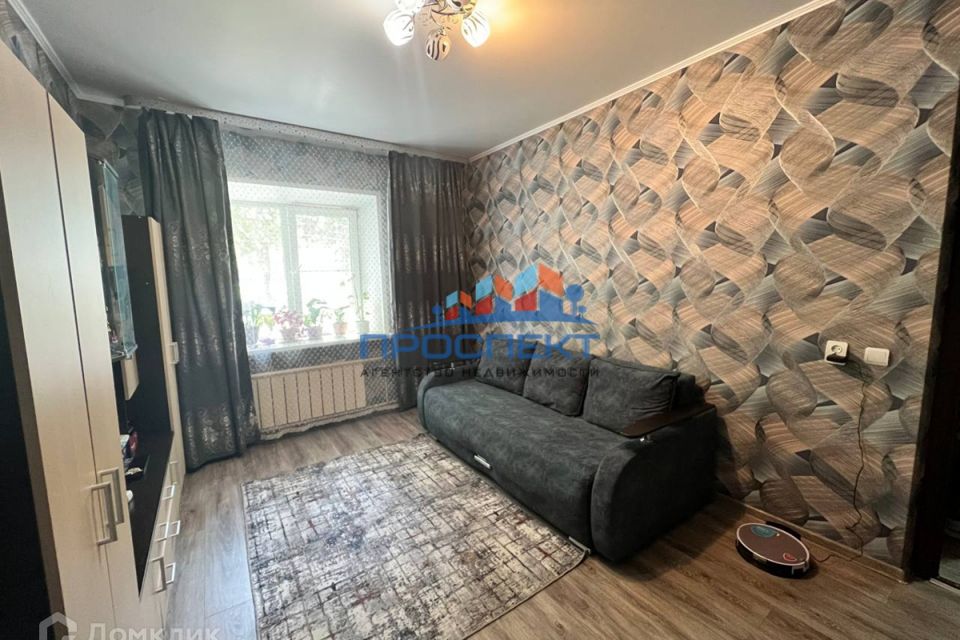 Продаётся 3-комнатная квартира, 70.3 м²