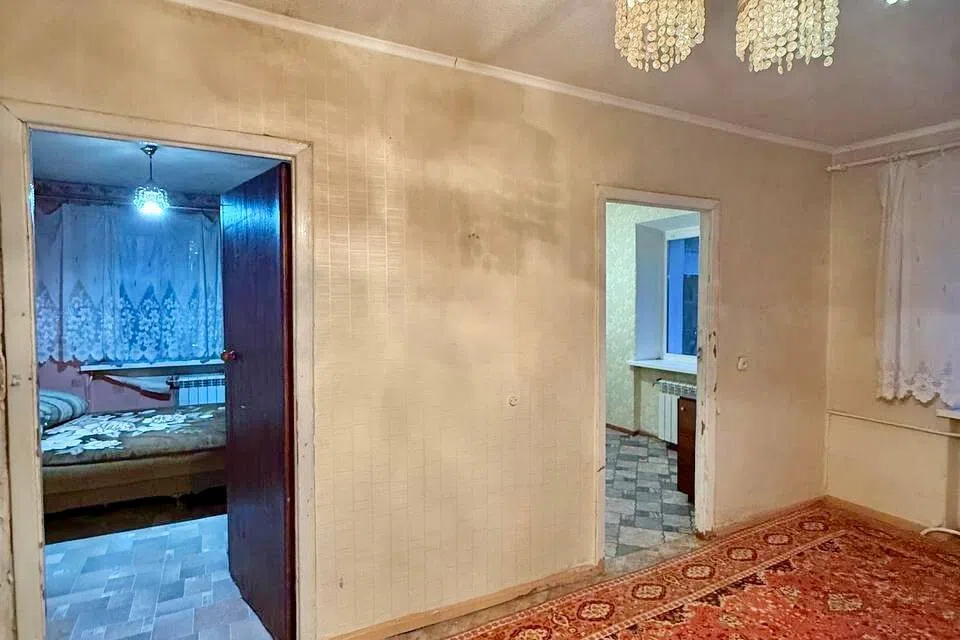Продаётся 4-комнатная квартира, 63 м²
