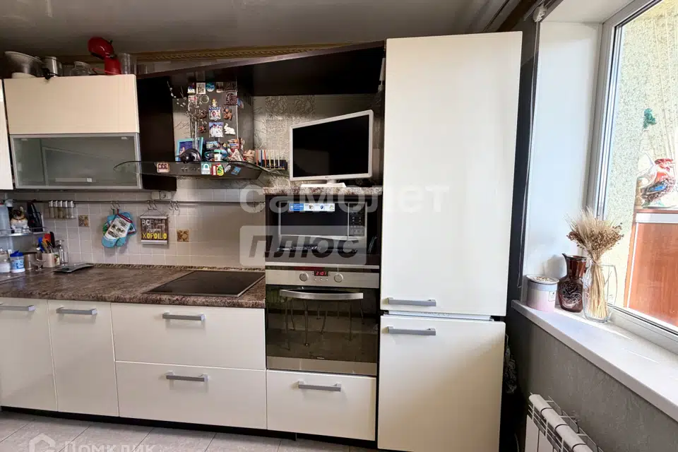 Продаётся 2-комнатная квартира, 66.3 м²