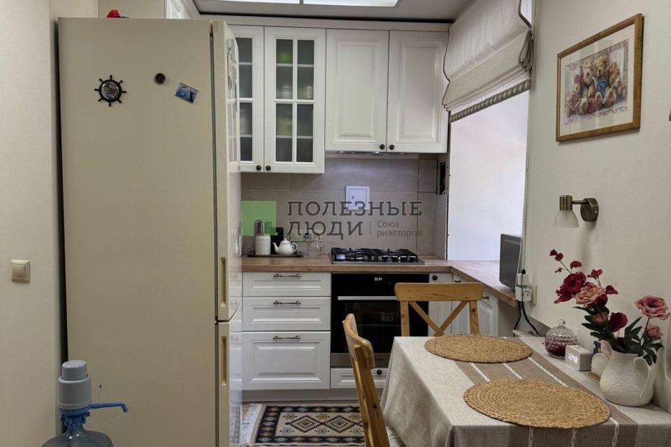 Продаётся 3-комнатная квартира, 58 м²
