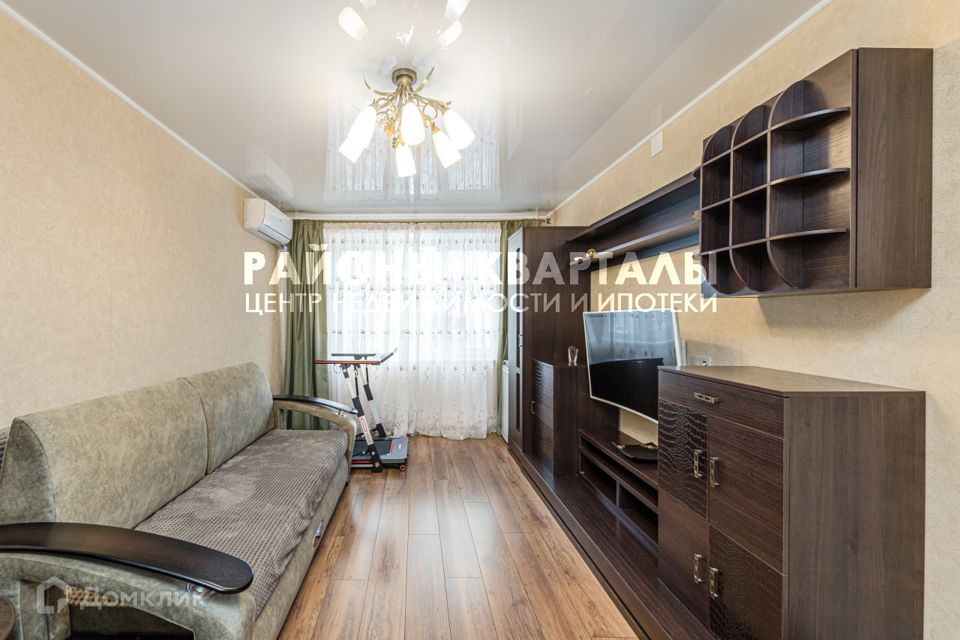 Продаётся 3-комнатная квартира, 65.7 м²