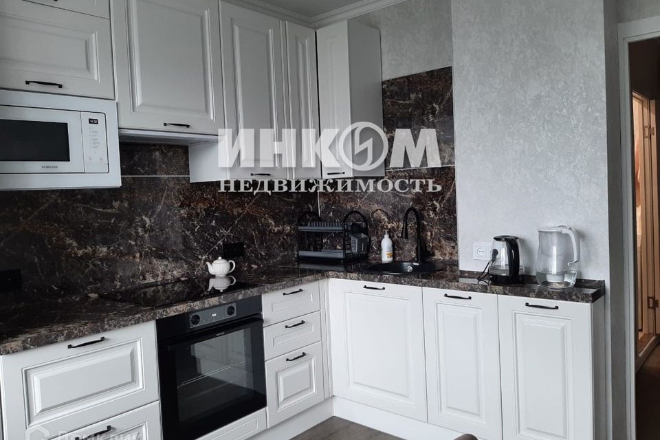 Сдаётся 1-комнатная квартира, 40 м²
