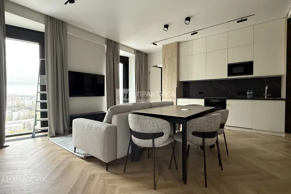 Продаётся 4-комнатная квартира, 84.2 м²