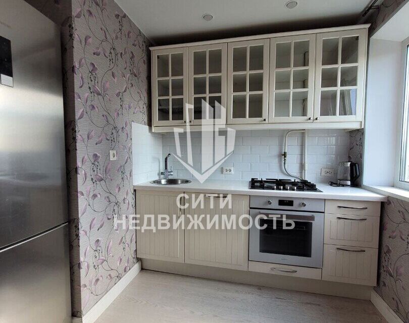 Продаётся 3-комнатная квартира, 58 м²