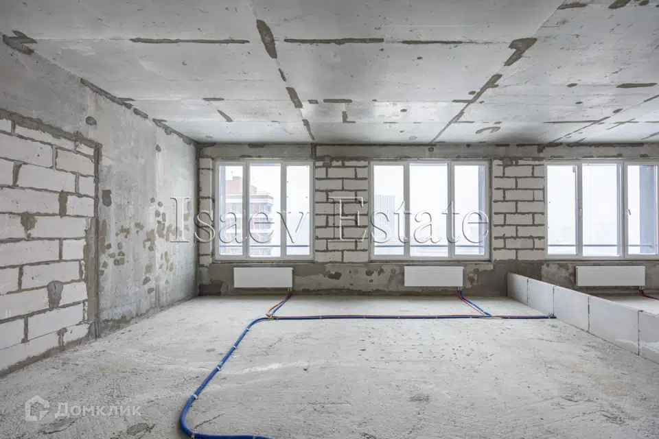 Продаётся 3-комнатная квартира, 70 м²