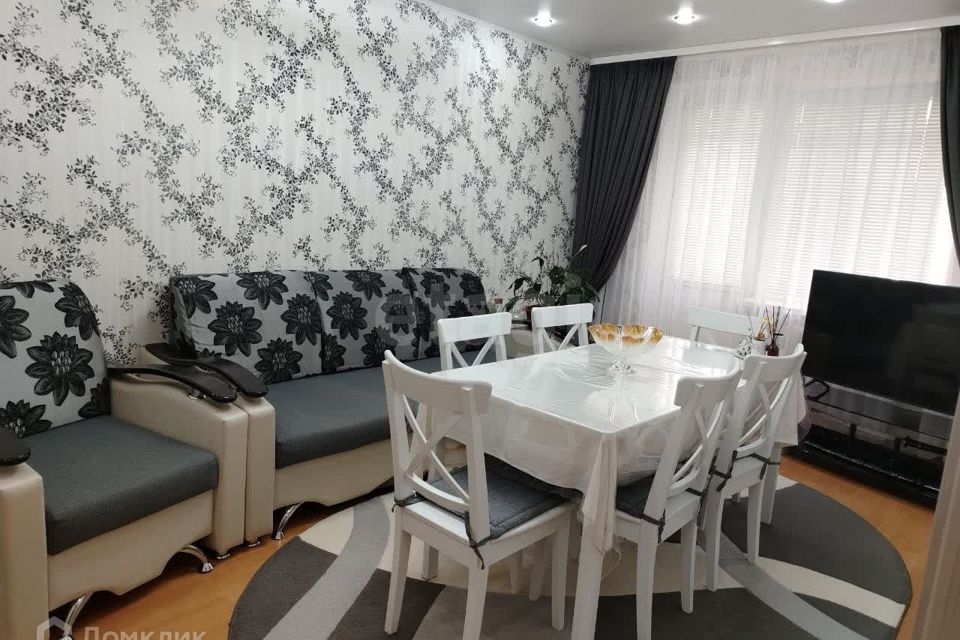 Продаётся 3-комнатная квартира, 64.6 м²