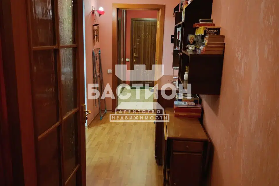 Продаётся 3-комнатная квартира, 70 м²