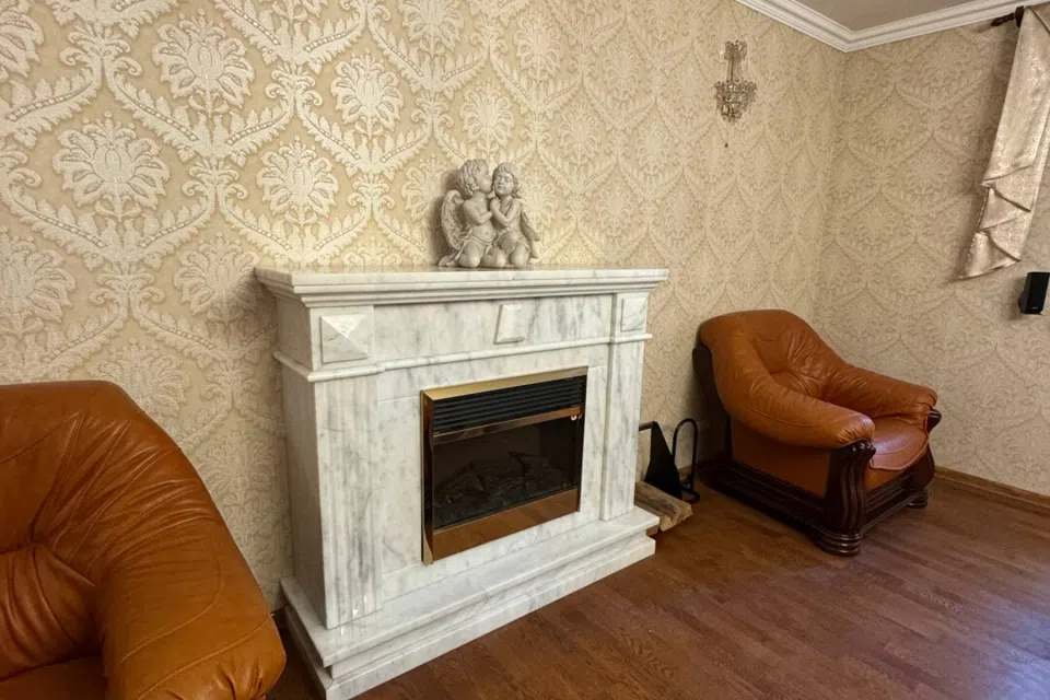 Продаётся 3-этажный дом, 356 м²