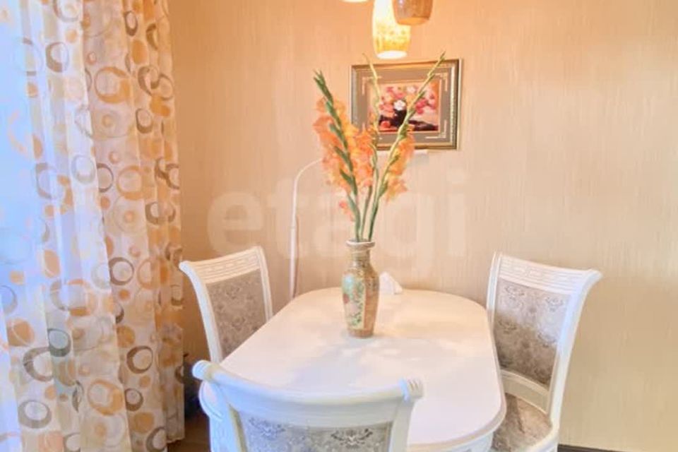 Продаётся 2-комнатная квартира, 71.4 м²