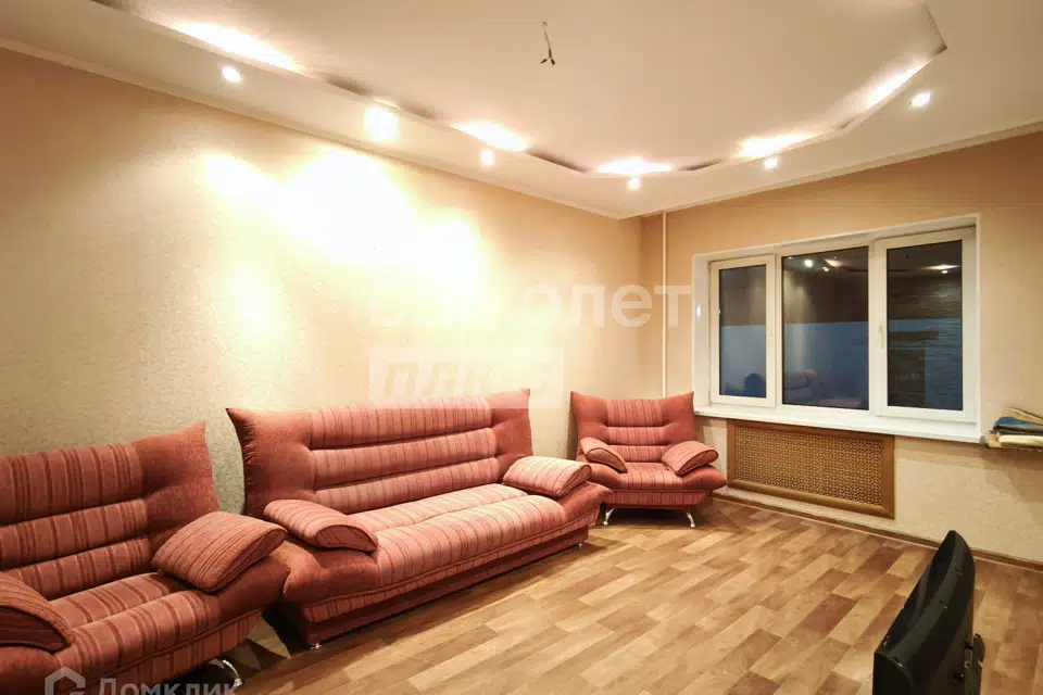 Продаётся 4-комнатная квартира, 87.8 м²