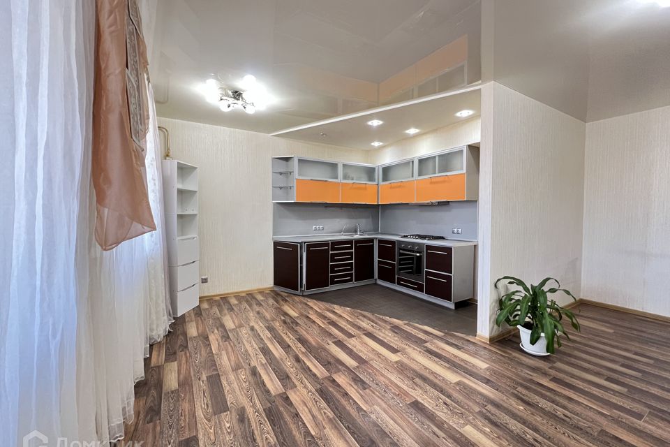 Продаётся 2-комнатная квартира, 61.2 м²