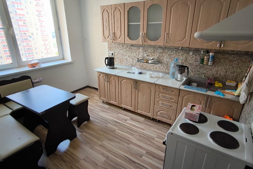 Сдаётся 2-комнатная квартира, 60 м²