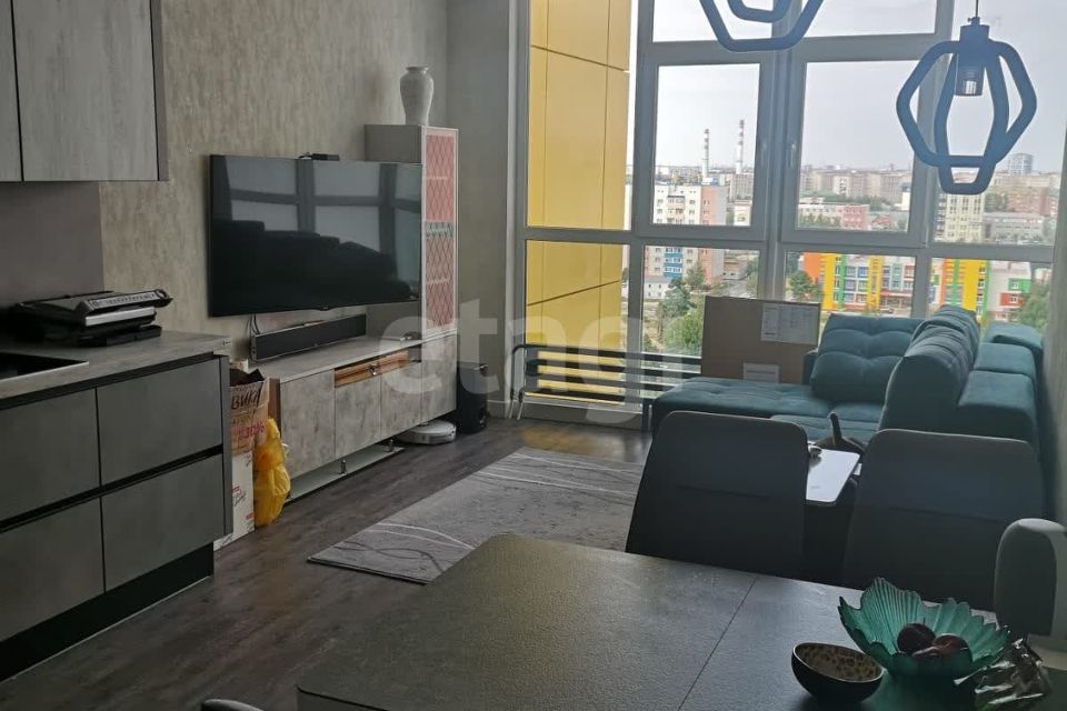 Продаётся 2-комнатная квартира, 73.2 м²