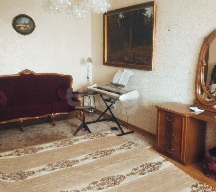 Продаётся 3-комнатная квартира, 65.5 м²