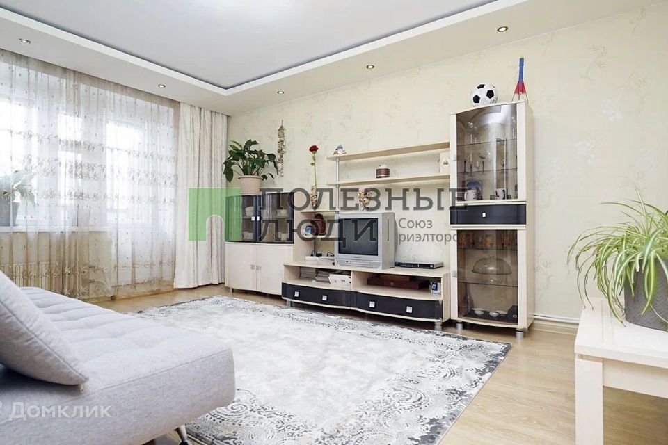 Продаётся 3-комнатная квартира, 63.1 м²