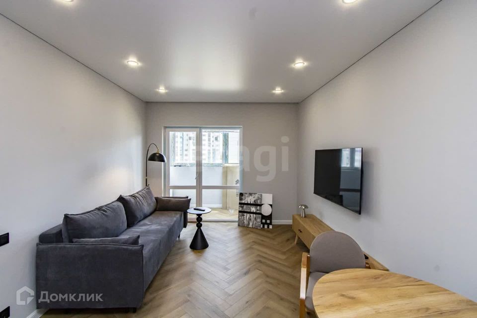 Сдаётся 2-комнатная квартира, 52 м²