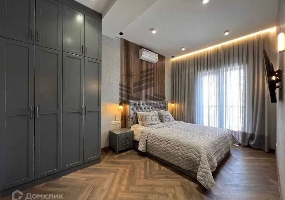 Сдаётся 4-комнатная квартира, 120 м²