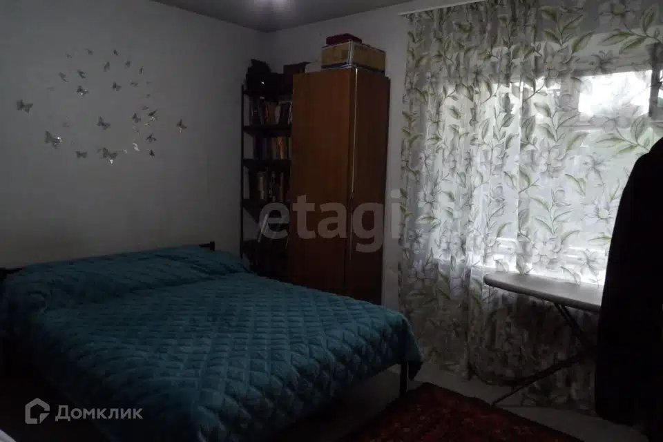 Продаётся 4-комнатная квартира, 74 м²