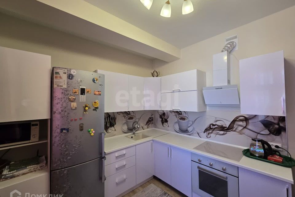 Продаётся 3-комнатная квартира, 73.7 м²
