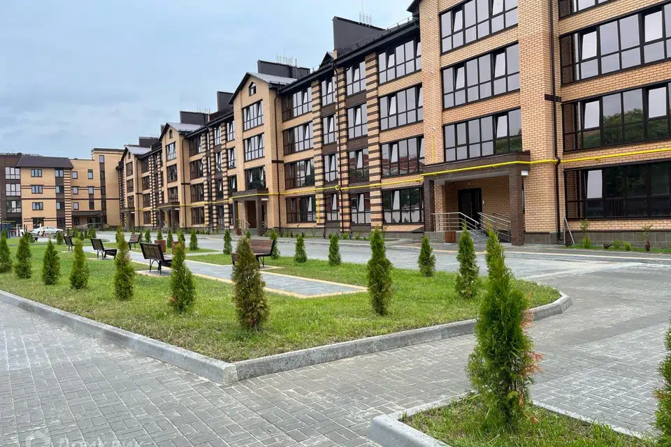 Продаётся 1-комнатная квартира, 42.4 м²