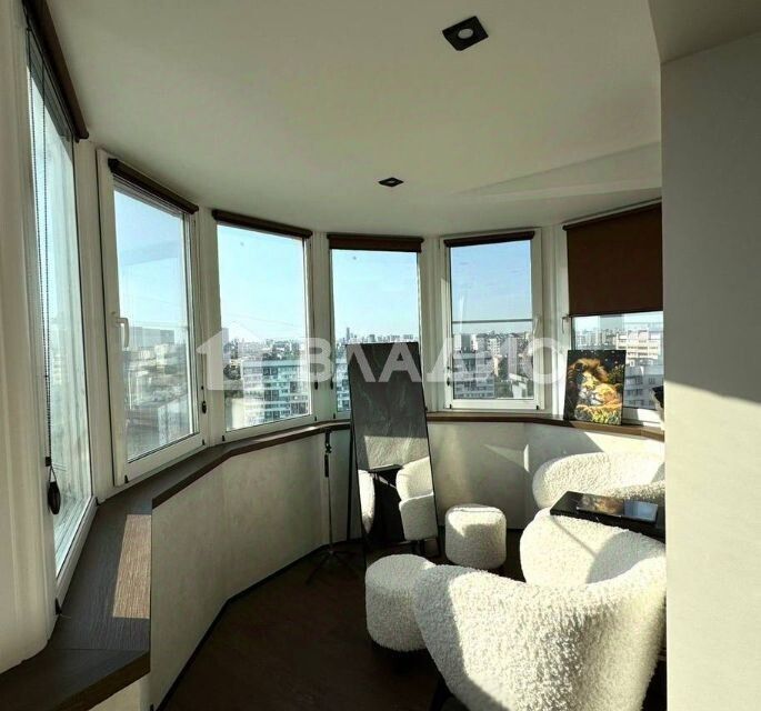 Продаётся 3-комнатная квартира, 114 м²
